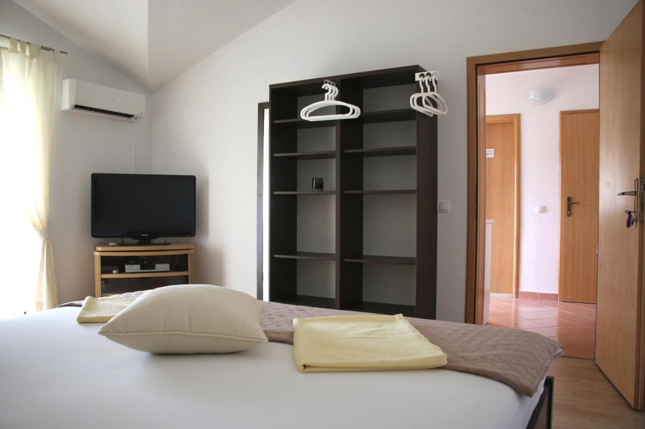 Apartments Gavric Trogir Exterior photo