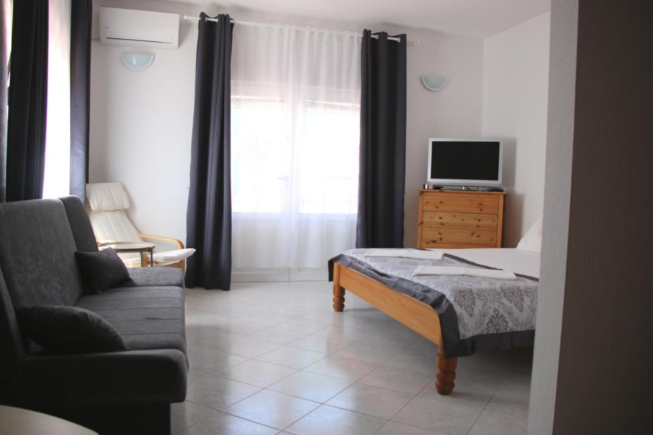 Apartments Gavric Trogir Exterior photo